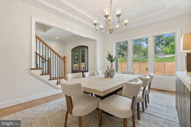 2305 STRYKER AVE, Vienna, VA 22181