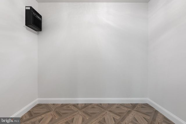 2305 STRYKER AVE, Vienna, VA 22181