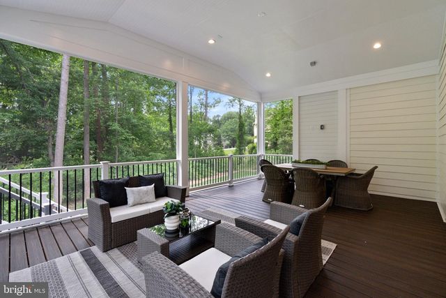 2305 STRYKER AVE, Vienna, VA 22181