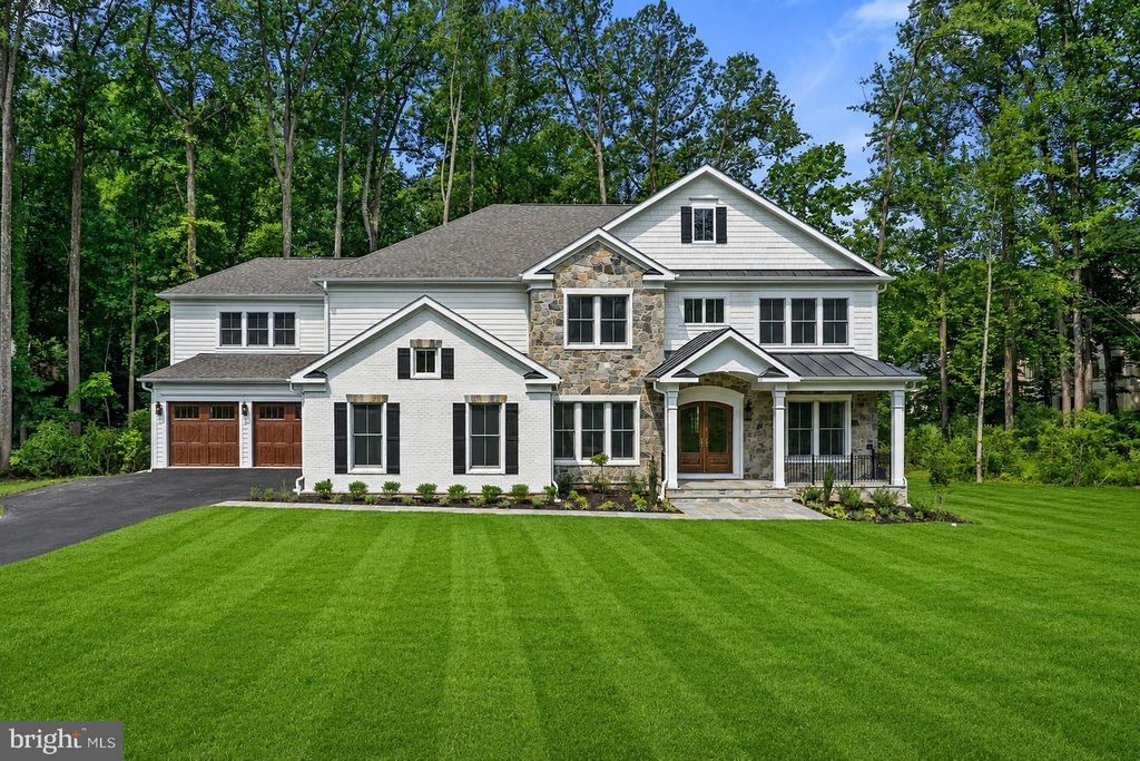 2305 STRYKER AVE, Vienna, VA 22181
