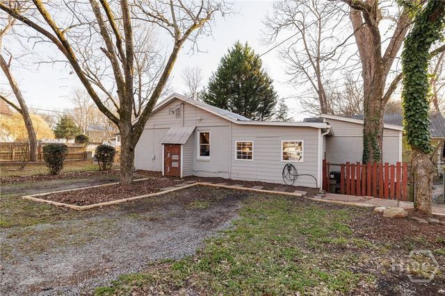 295 First Street, Athens, GA 30601