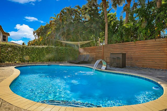 7167 Ivy Crossing Lane, Boynton Beach, FL 33436