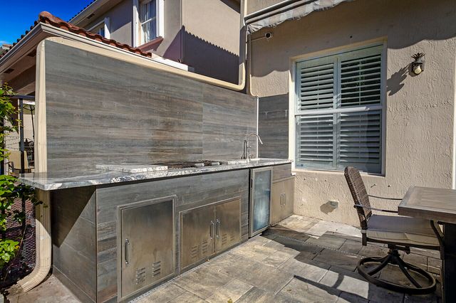 7167 Ivy Crossing Lane, Boynton Beach, FL 33436