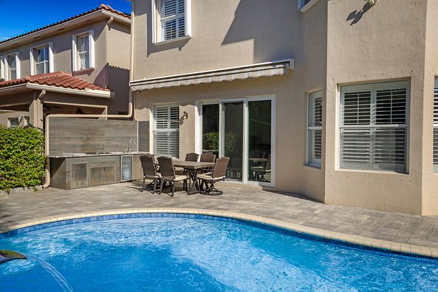 7167 Ivy Crossing Lane, Boynton Beach, FL 33436