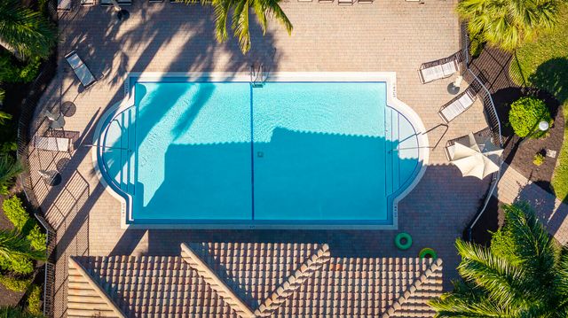 7167 Ivy Crossing Lane, Boynton Beach, FL 33436