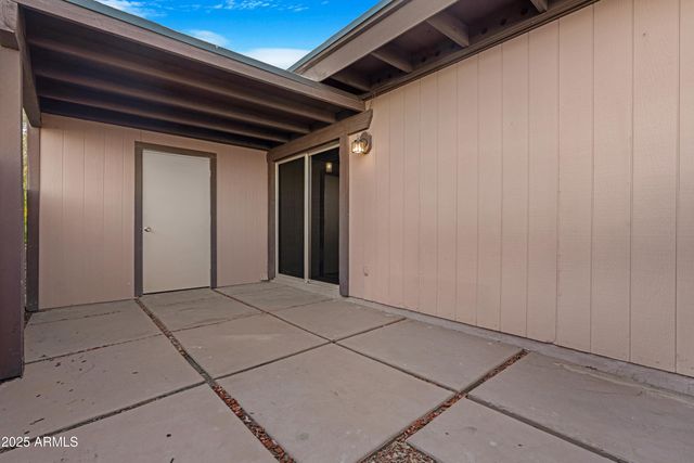 906 S ACAPULCO Lane A, Tempe, AZ 85281