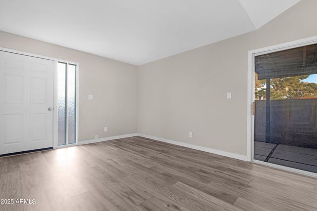 906 S ACAPULCO Lane A, Tempe, AZ 85281