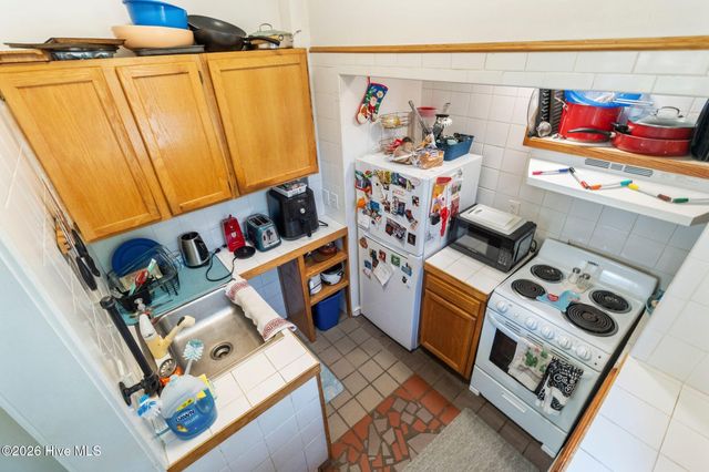 1602 S 4th Street, Wilmington, NC 28401