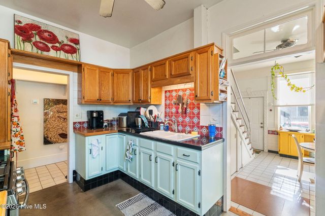 1602 S 4th Street, Wilmington, NC 28401