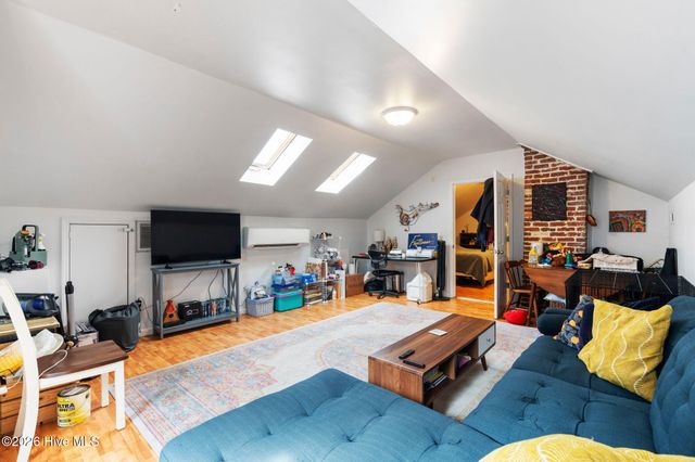 1602 S 4th Street, Wilmington, NC 28401