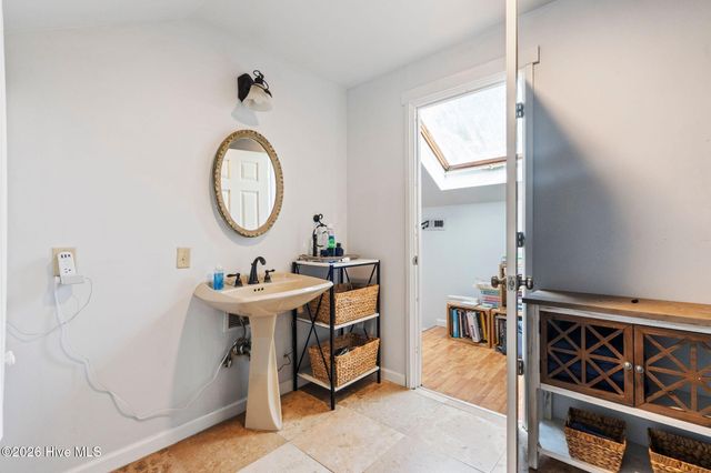 1602 S 4th Street, Wilmington, NC 28401