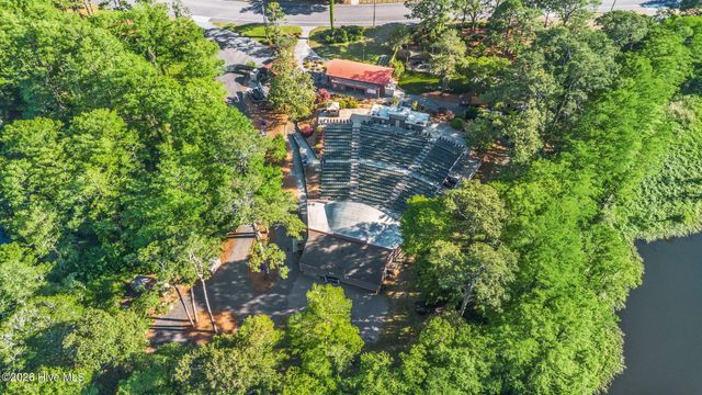 1602 S 4th Street, Wilmington, NC 28401