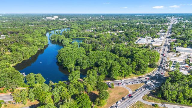 1602 S 4th Street, Wilmington, NC 28401