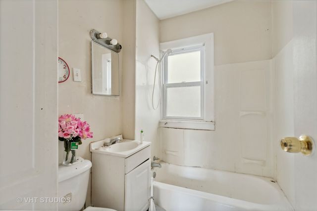 12115 S State Street, Chicago, IL 60628