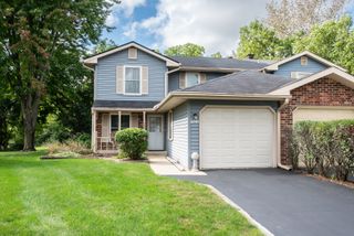 1523 Lighthouse Drive, Naperville, IL 60565