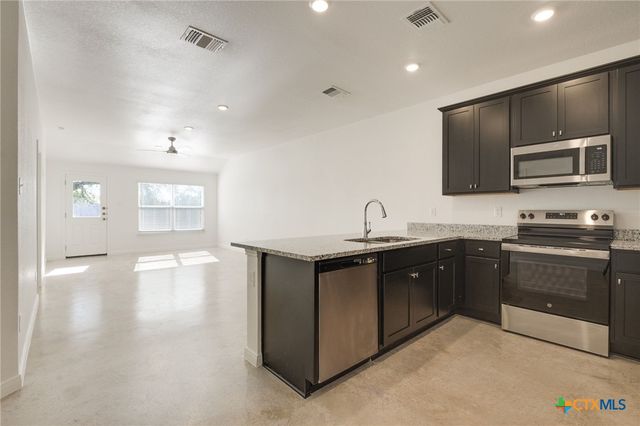 910 Wax Myrtle Court B, Killeen, TX 76543