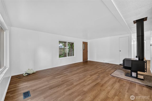 8732 Foxglove Court SE, Yelm, WA 98597