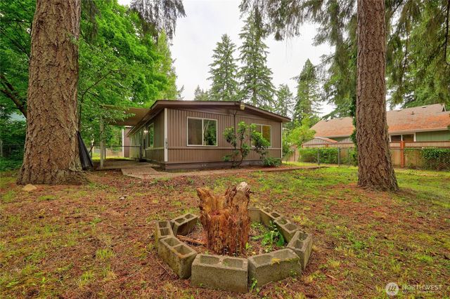 8732 Foxglove Court SE, Yelm, WA 98597