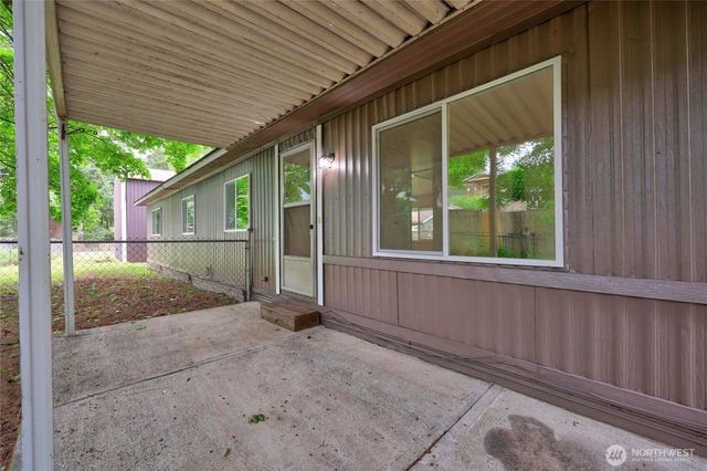 8732 Foxglove Court SE, Yelm, WA 98597