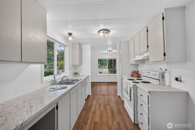 8732 Foxglove Court SE, Yelm, WA 98597