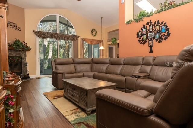 4605 OAK RIVER, Valrico, FL 33596