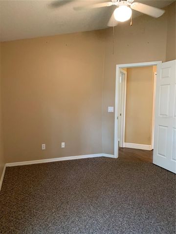 4605 OAK RIVER CIRCLE, Valrico, FL 33596