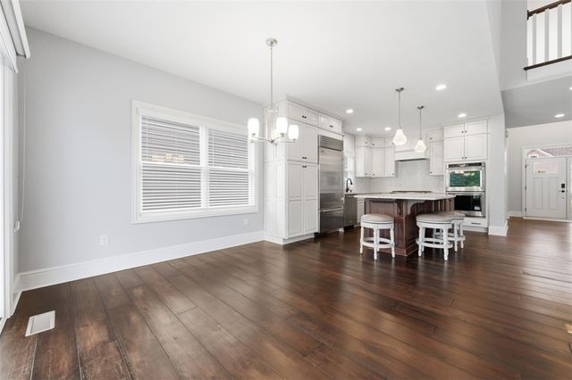 214 Maid Marion Ln, Canonsburg, PA 15317