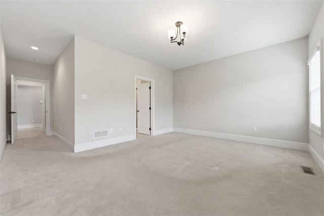 214 Maid Marion Ln, Canonsburg, PA 15317