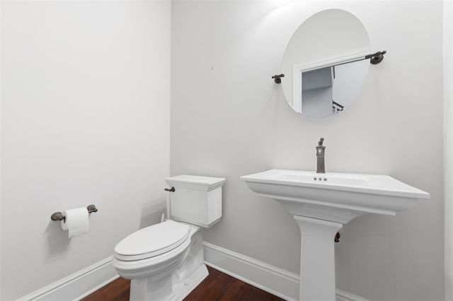 214 Maid Marion Ln, Canonsburg, PA 15317