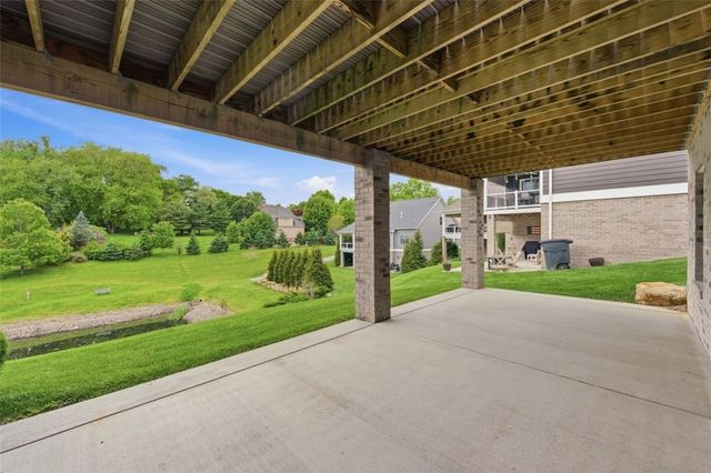 214 Maid Marion Ln, Canonsburg, PA 15317