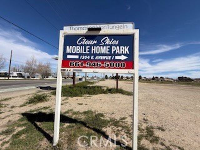 1304 E Ave I 9, Lancaster, CA 93535