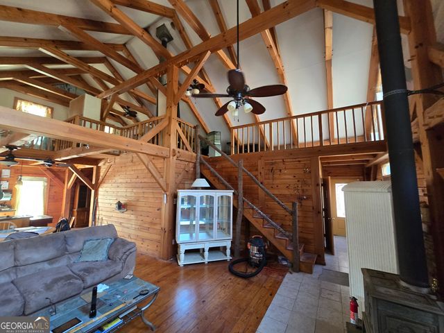 866 Glassy Orchard Road, Tiger, GA 30576