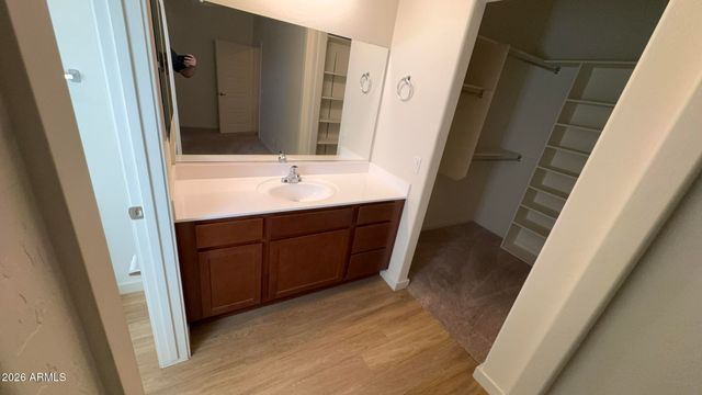 2350 S OLIVEWOOD -- 106, Mesa, AZ 85209