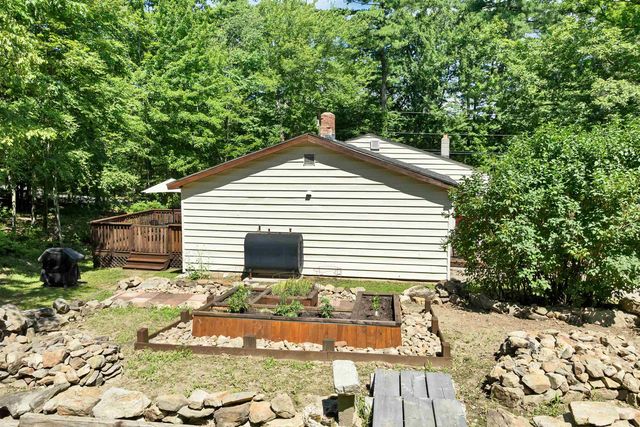 30 Roy Road, Hooksett, NH 03106