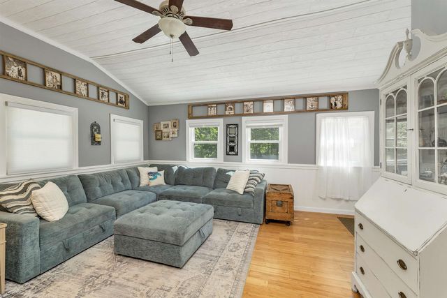 30 Roy Road, Hooksett, NH 03106