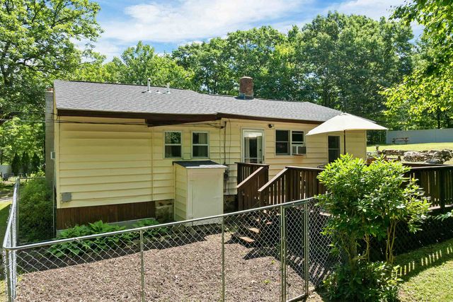 30 Roy Road, Hooksett, NH 03106