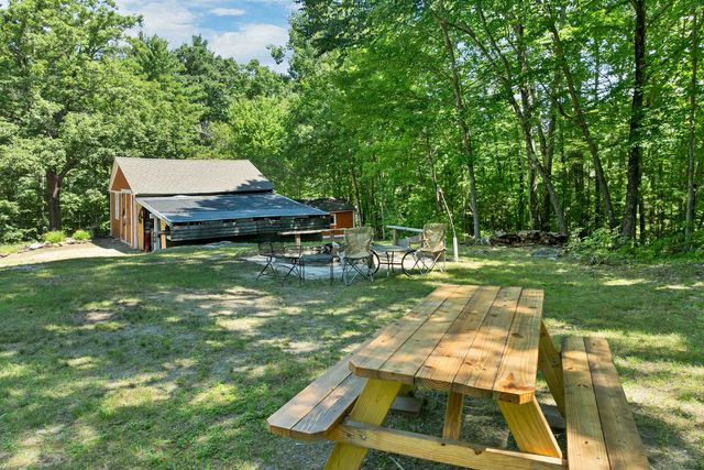 30 Roy Road, Hooksett, NH 03106