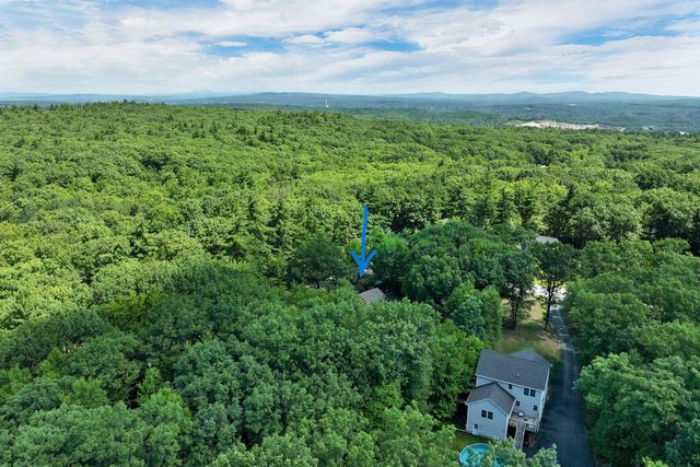 30 Roy Road, Hooksett, NH 03106