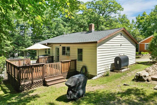 30 Roy Road, Hooksett, NH 03106