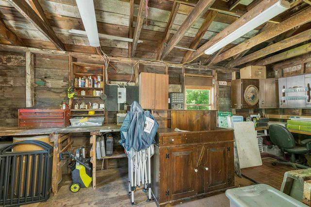 30 Roy Road, Hooksett, NH 03106