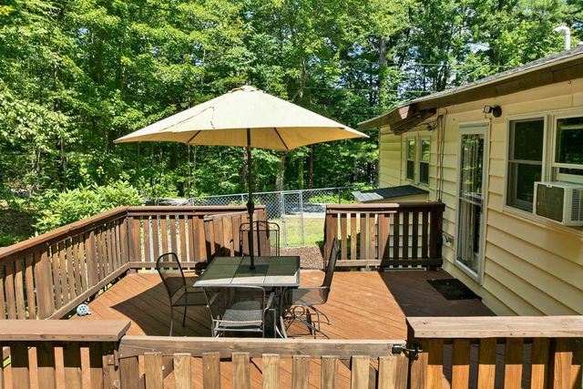30 Roy Road, Hooksett, NH 03106
