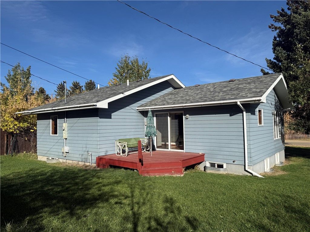 217 S Adams Avenue, Red Lodge, MT 59068 photo 2