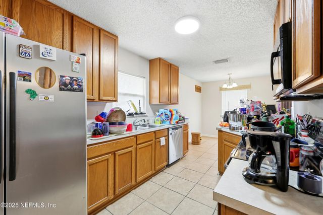 1739 SAW LAKE Drive, Middleburg, FL 32068