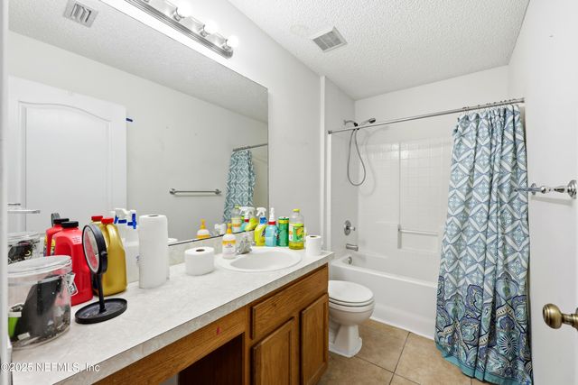 1739 SAW LAKE Drive, Middleburg, FL 32068