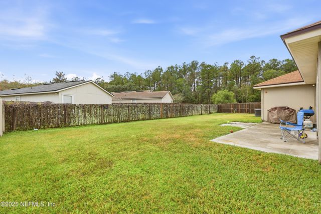 1739 SAW LAKE Drive, Middleburg, FL 32068