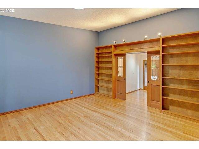3047 Se 140TH Ave, Portland, OR 97236