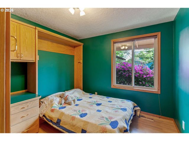 3047 Se 140TH Ave, Portland, OR 97236