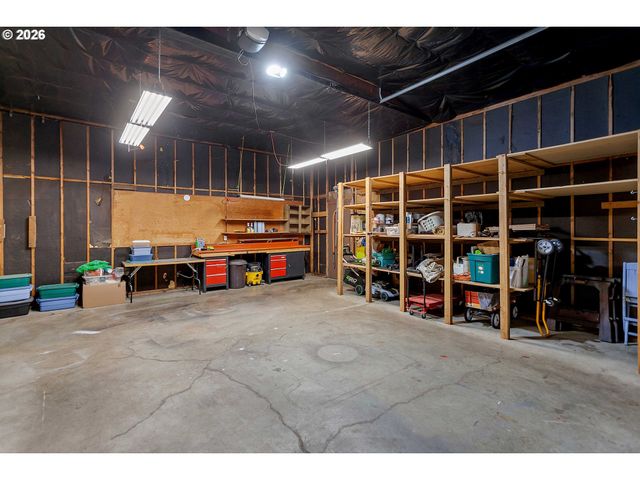 3047 Se 140TH Ave, Portland, OR 97236