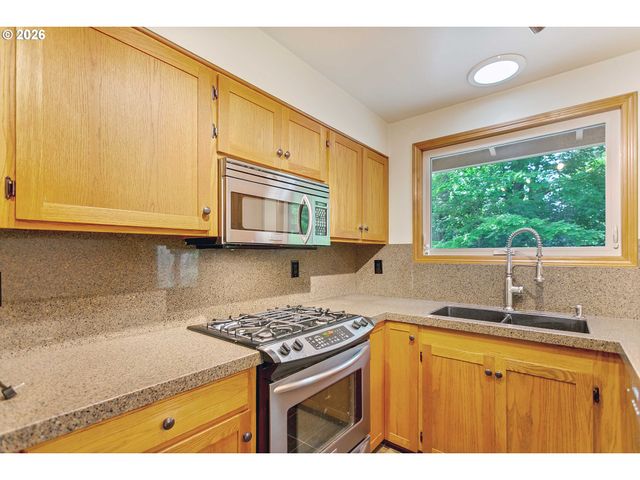 3047 Se 140TH Ave, Portland, OR 97236