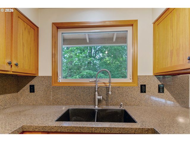 3047 Se 140TH Ave, Portland, OR 97236